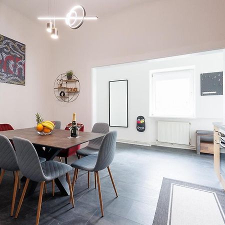 New Shalalaliving Vienna Spacious Home For Family & Friends Dış mekan fotoğraf